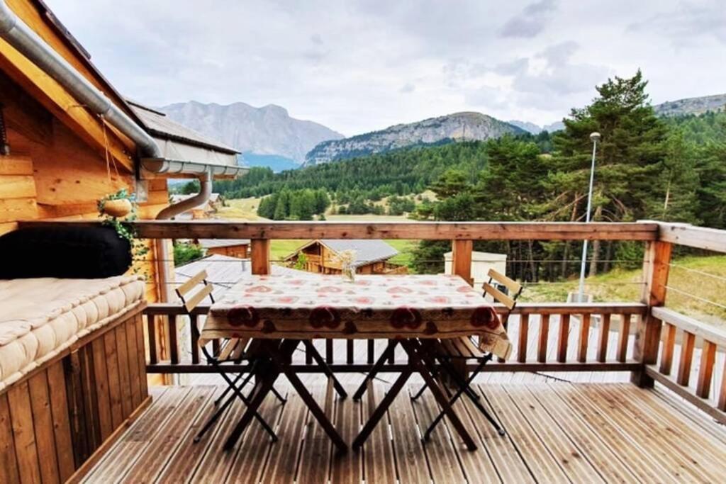Magnifique Appartement A La Joue Du Loup Saint-Étienne-en-Dévoluy Exteriör bild